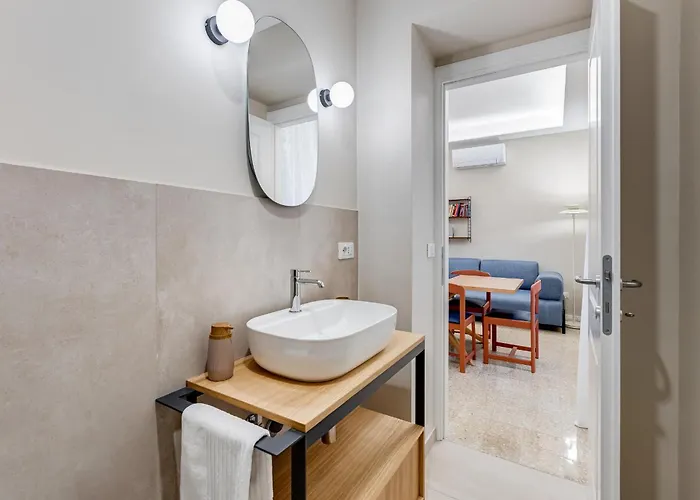 アパート Bdc - Trevi Premium 3bdr - 3bath ローマ